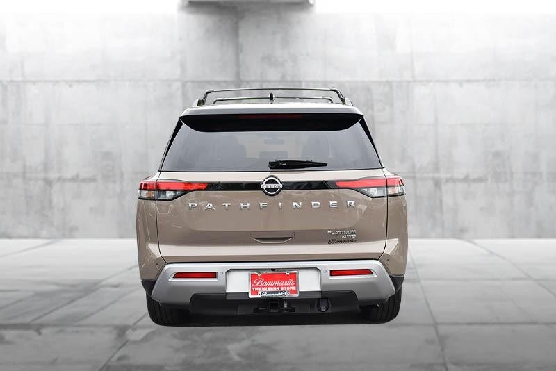 Nissan Pathfinder Vehicle Image 06
