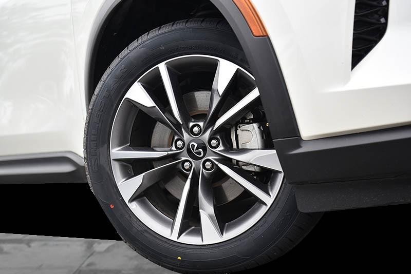 INFINITI QX60 Vehicle Image 03