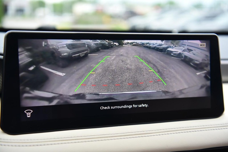 INFINITI QX60 Vehicle Image 19