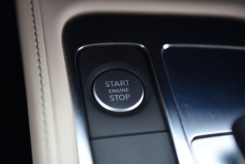 INFINITI QX60 Vehicle Image 21