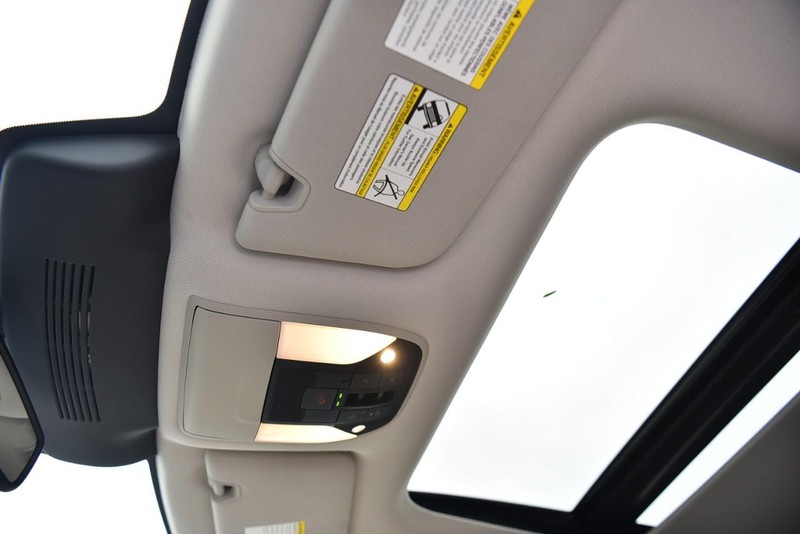 INFINITI QX60 Vehicle Image 27