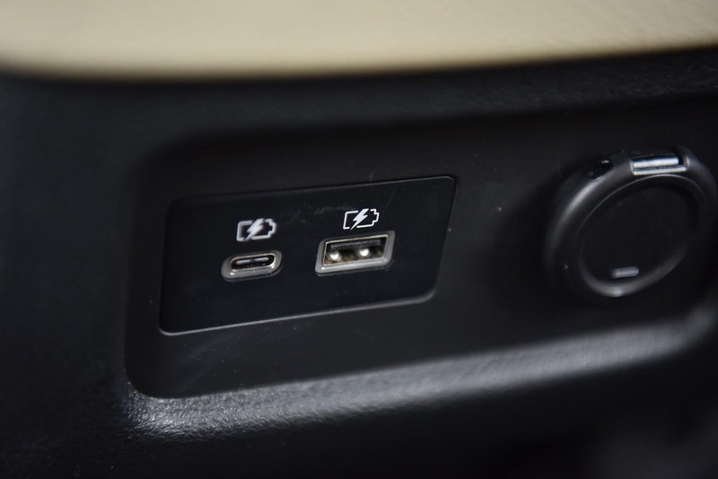 INFINITI QX60 Vehicle Image 30