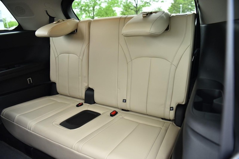 INFINITI QX60 Vehicle Image 31