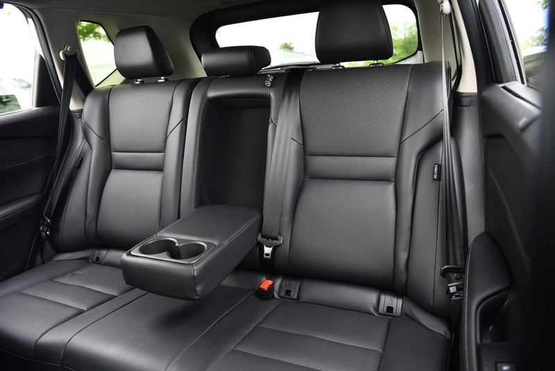 Nissan Rogue Vehicle Image 22