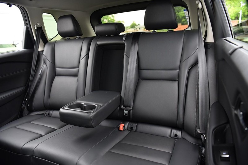 Nissan Rogue Vehicle Image 26