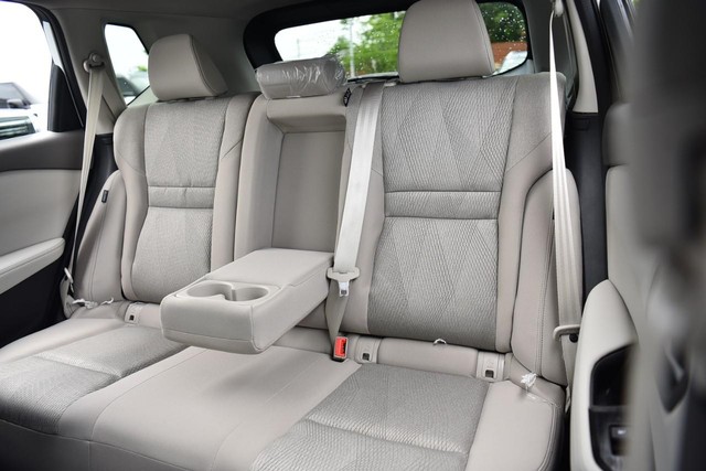 Nissan Rogue Vehicle Image 21