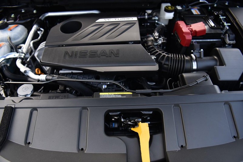 Nissan Rogue Vehicle Image 26