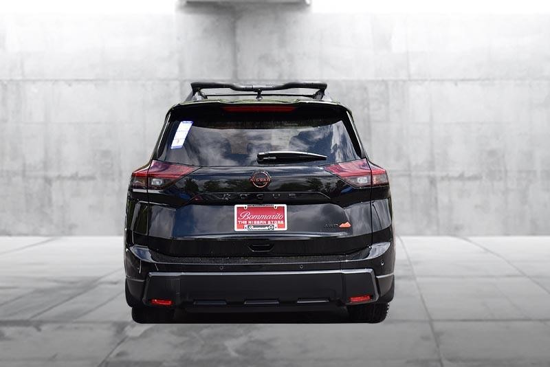 Nissan Rogue Vehicle Image 06
