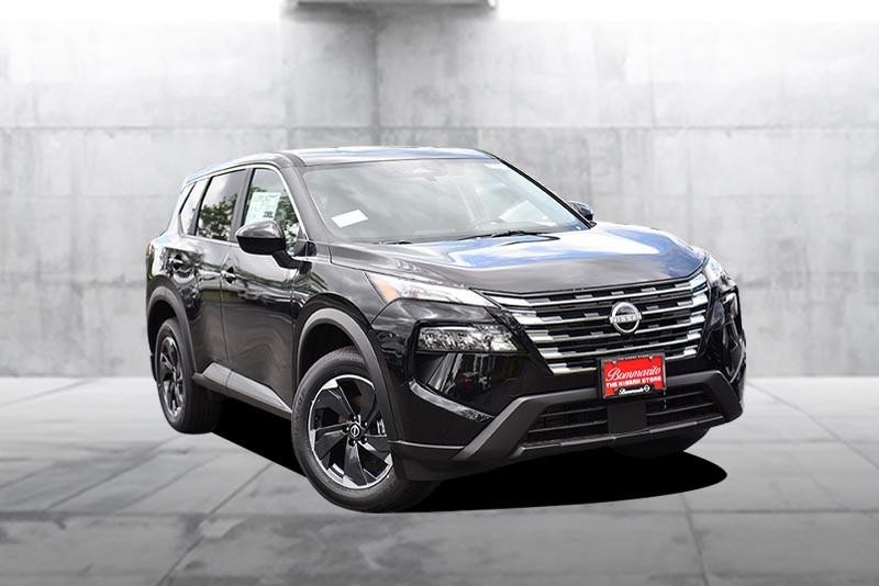 Nissan Rogue Vehicle Image 02