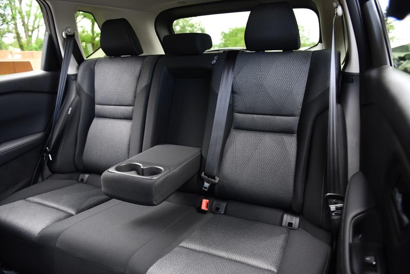 Nissan Rogue Vehicle Image 21
