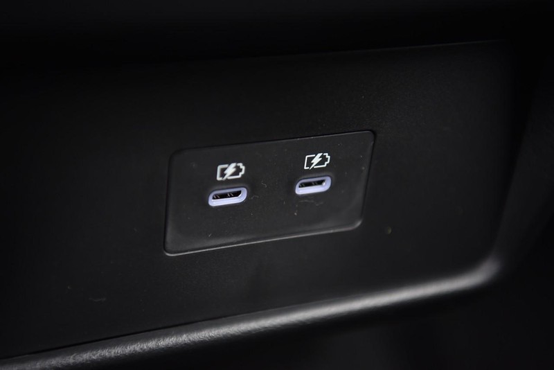 Nissan Rogue Vehicle Image 23