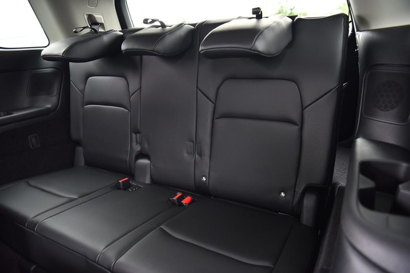 Nissan Pathfinder Vehicle Image 28