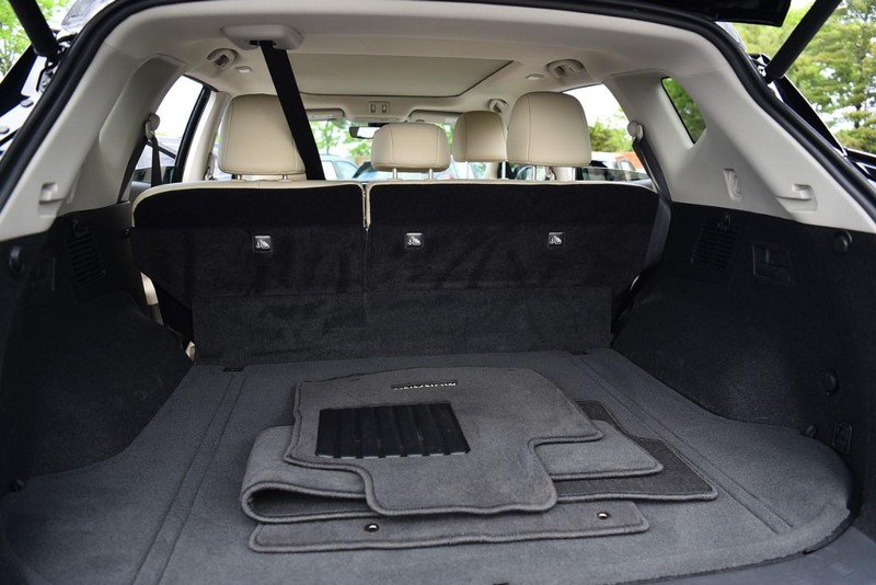 Nissan Murano Vehicle Image 26