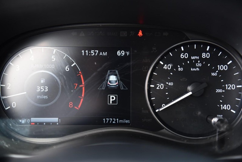 Nissan Kicks Vehicle Image 12