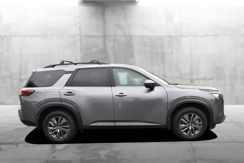 Nissan Pathfinder Vehicle Image 05