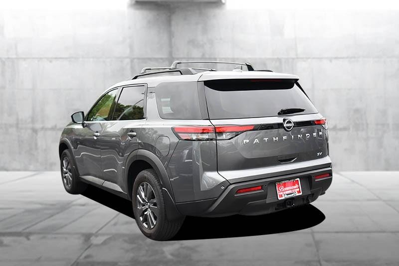 Nissan Pathfinder Vehicle Image 07