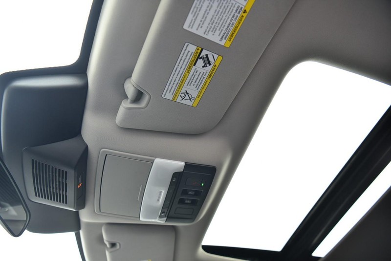 Nissan Pathfinder Vehicle Image 22