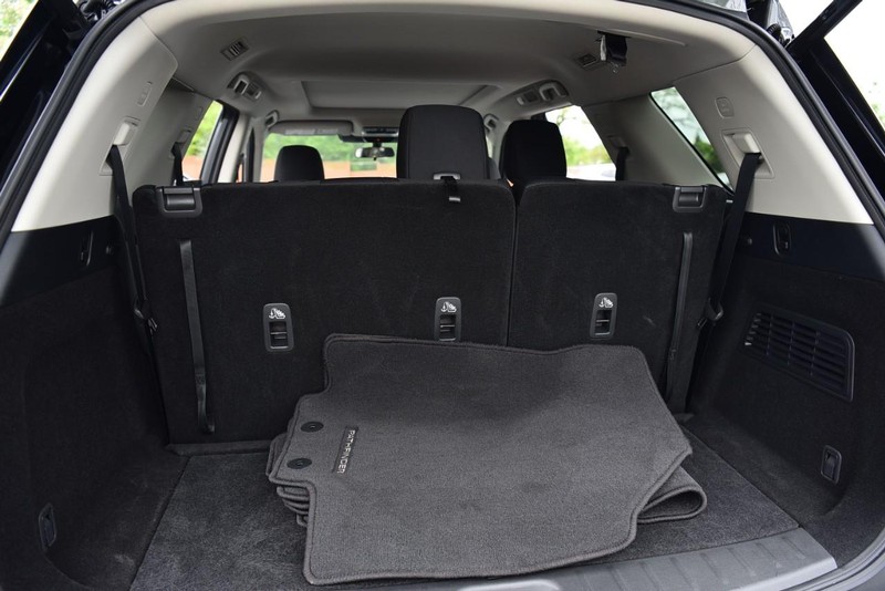 Nissan Pathfinder Vehicle Image 27