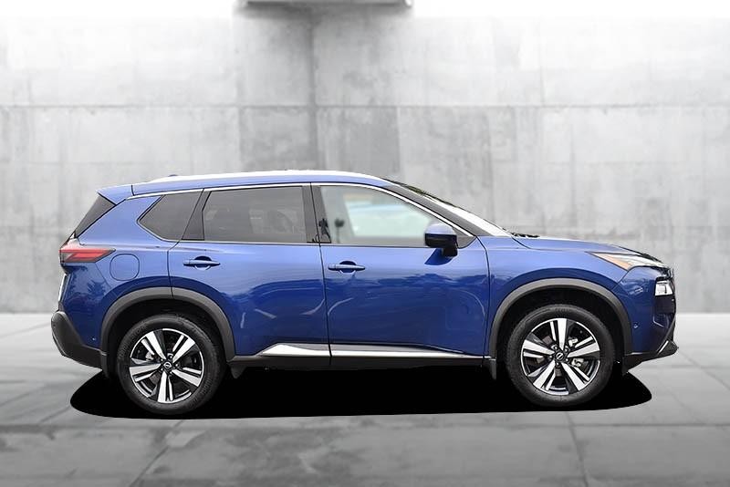 Nissan Rogue Vehicle Image 05