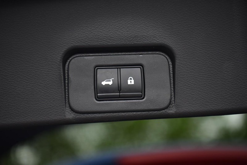 Nissan Rogue Vehicle Image 29