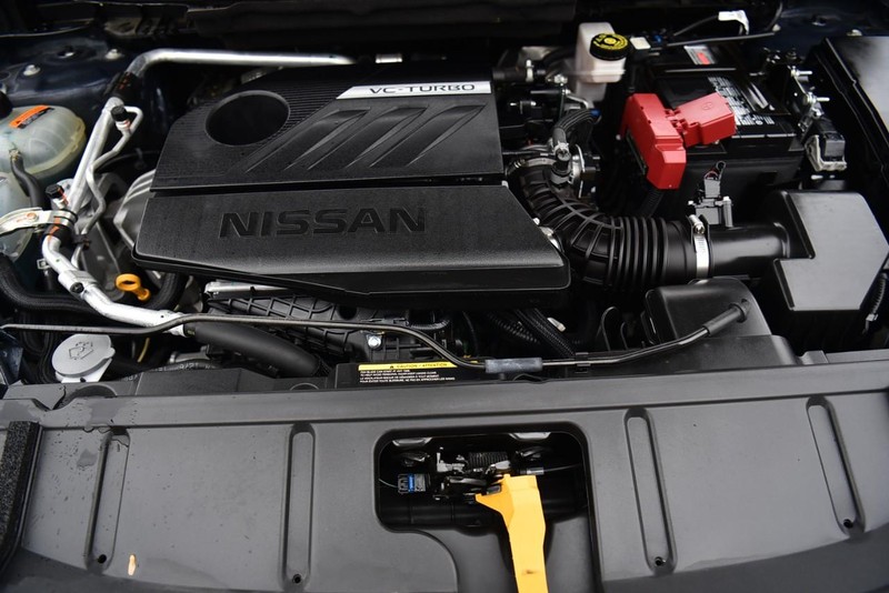 Nissan Rogue Vehicle Image 30