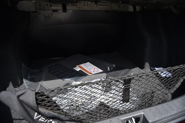 Nissan Versa Vehicle Image 20