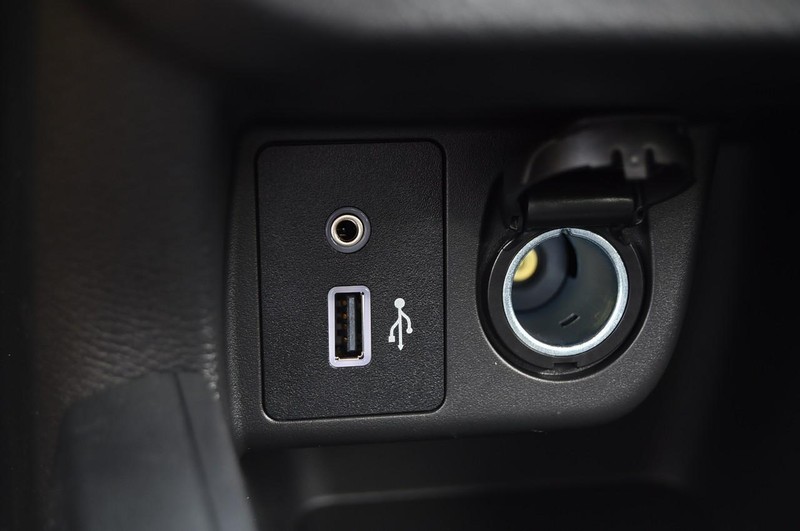Nissan Versa Vehicle Image 15