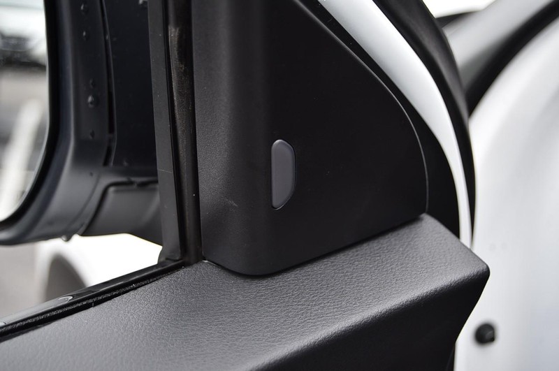Nissan Kicks Play Vehicle Image 10