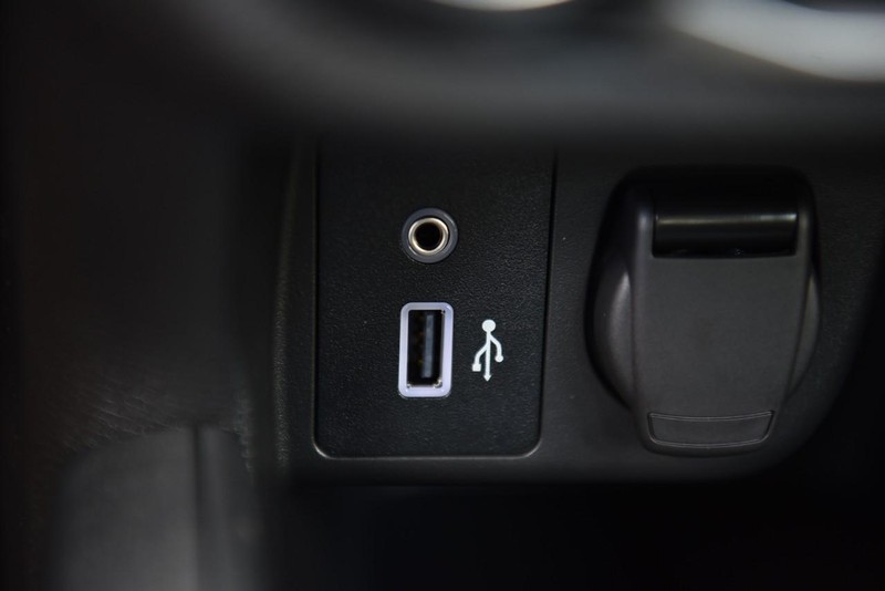 Nissan Versa Vehicle Image 15