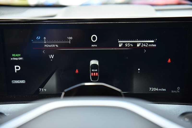Nissan ARIYA Vehicle Image 14