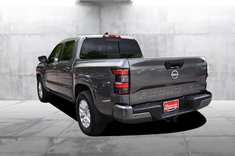 Nissan Frontier Vehicle Image 08