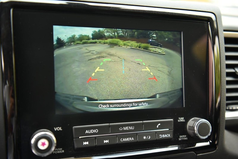 Nissan Frontier Vehicle Image 16