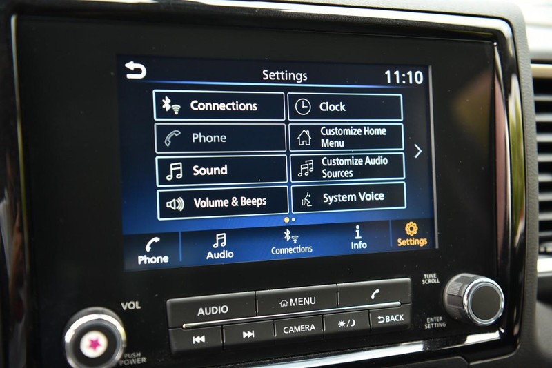 Nissan Frontier Vehicle Image 17