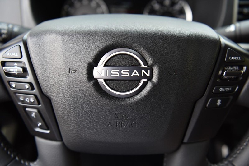 Nissan Frontier Vehicle Image 21