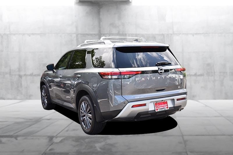 Nissan Pathfinder Vehicle Image 07