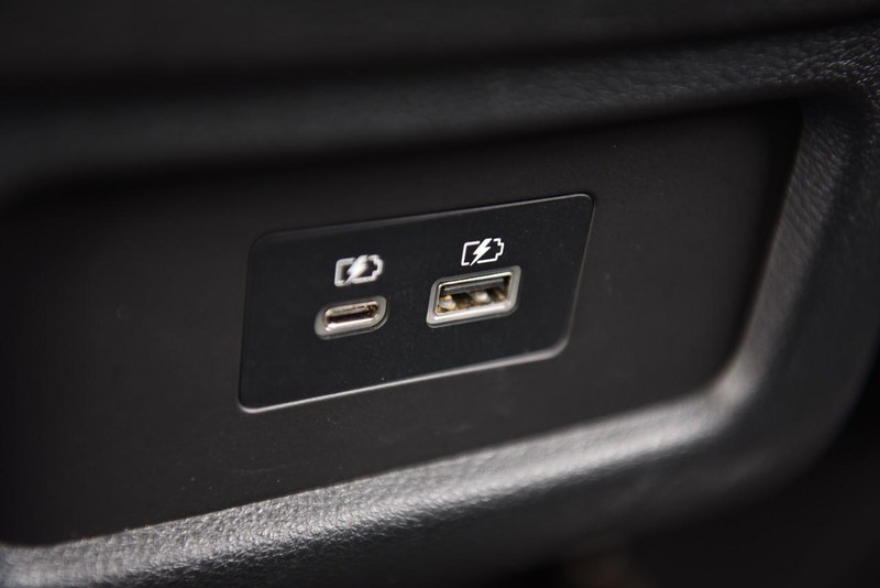 Nissan Pathfinder Vehicle Image 27