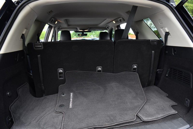 Nissan Pathfinder Vehicle Image 29