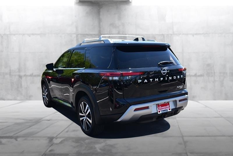Nissan Pathfinder Vehicle Image 07