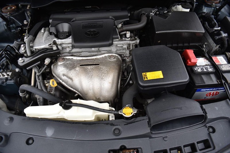 Toyota Camry Vehicle Image 20