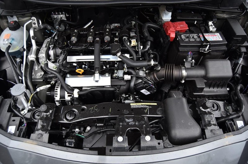 Nissan Versa Vehicle Image 23