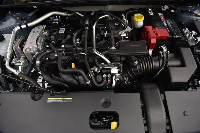 Nissan Sentra Vehicle Image 24