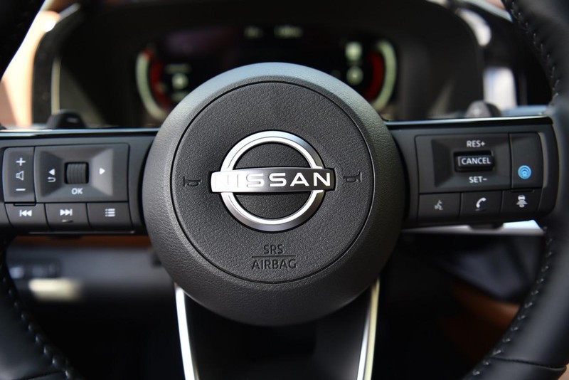 Nissan Pathfinder Vehicle Image 22
