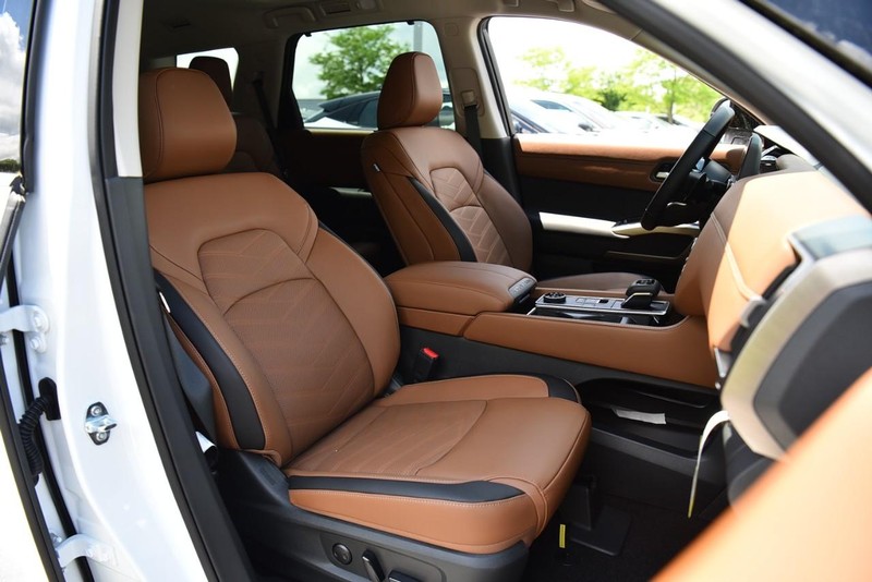 Nissan Pathfinder Vehicle Image 24