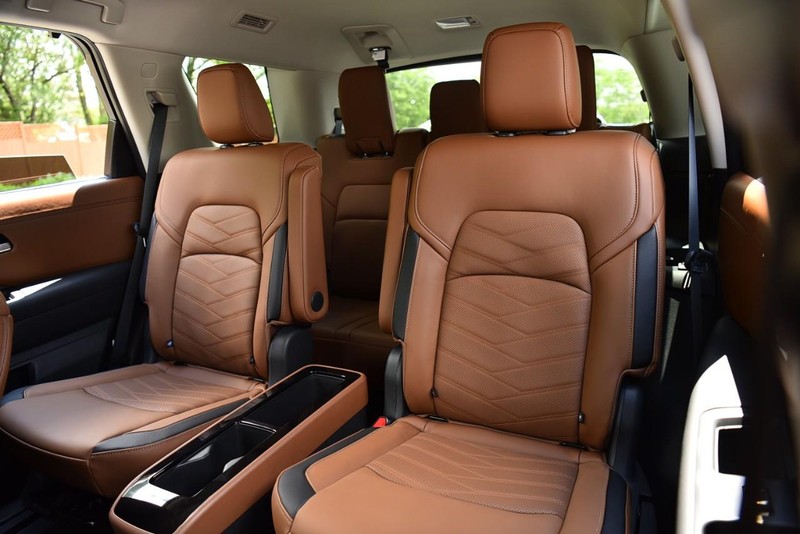 Nissan Pathfinder Vehicle Image 26