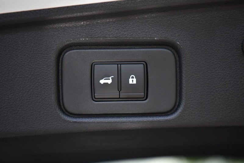 Nissan Pathfinder Vehicle Image 31