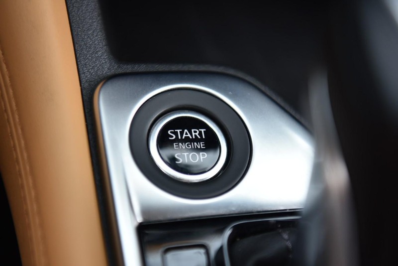 Nissan Sentra Vehicle Image 19