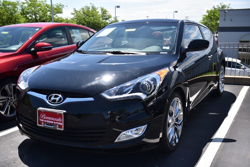 Hyundai Veloster Vehicle Image 04