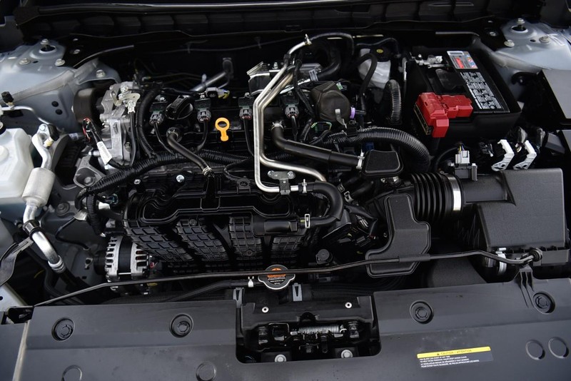 Nissan Altima Vehicle Image 24