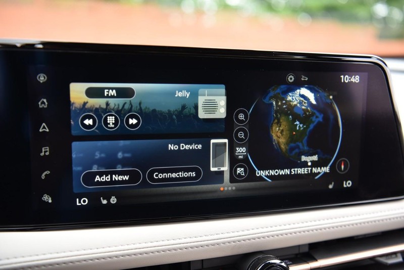 Nissan ARIYA Vehicle Image 14