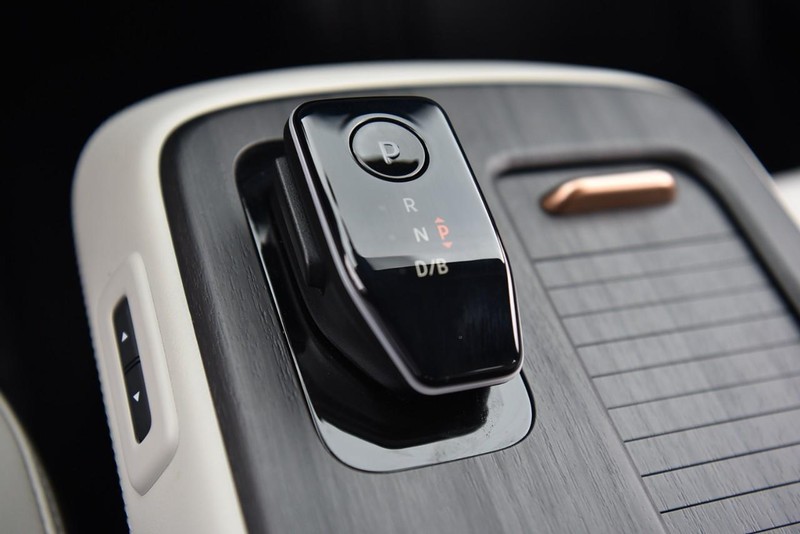 Nissan ARIYA Vehicle Image 19